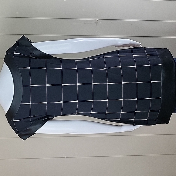 Express Stretch Knit Satin Trim Cap Sleeve Tunic Top Mini Dress Geometric… - Picture 4 of 16